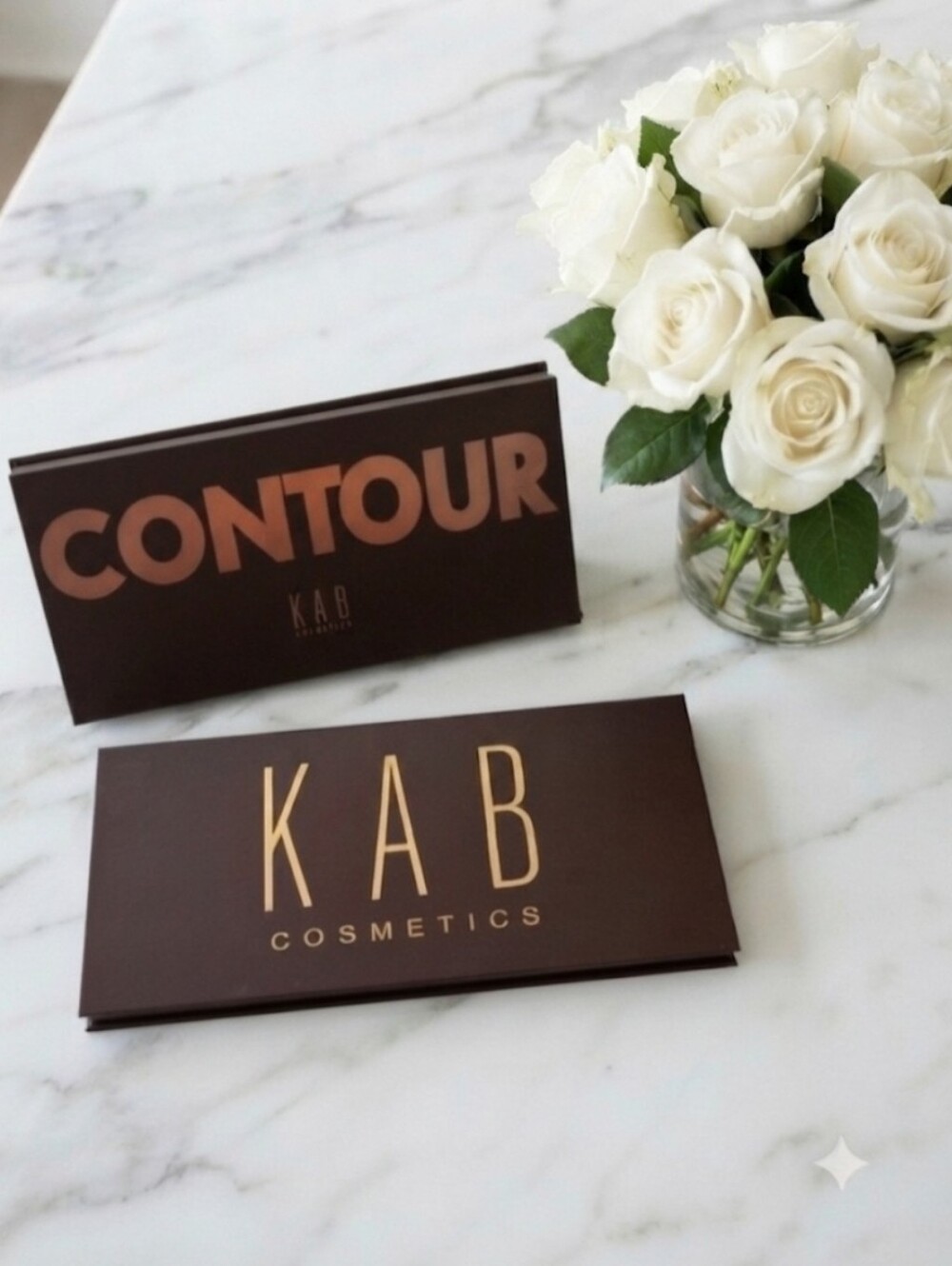 KAB Cosmetics Contour Palette Volume II - 8 shades -New In Box